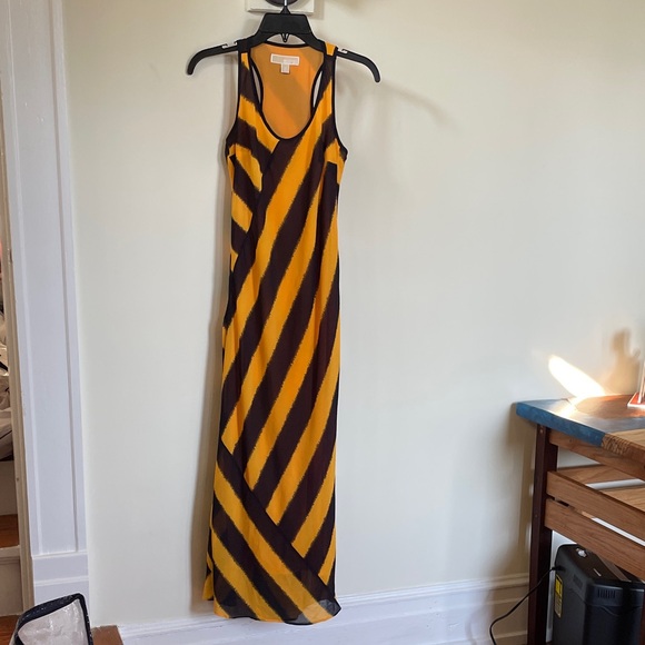 Michael Kors XS Maxi Dress Yellow Navy Blue Striped Sleeveless Racerback Summer - Picture 1 of 11